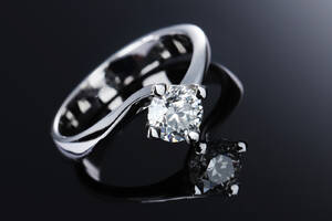 Solitairering i 14 kt. hvidguld, 1.02 ct.