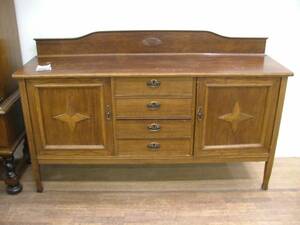 Sideboard, Ek