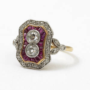 Ring 18 k guld rubiner och diamanter