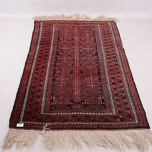 MATTA, orientalisk, handknuten.