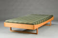 Dansk Møbelproducent. Daybed af egetræ Denne vare er sat til omsalg under nyt varenummer 4774764