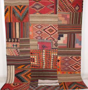 Persisk handvävd matta patchwork kelim, mått 273x210 cm.