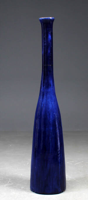Kolossal vase