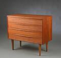 Dansk Møbelproducent. Kommode af teak