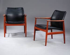 Grethe Jalk. Par armstole af teaktræ, 1960erne. 2 