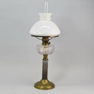 Bordsfotogenlampa