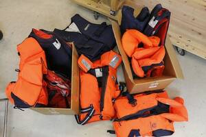 Flytvästar
