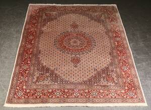 Persisk Moud tæppe, 287 x 201 cm.