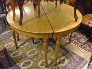 Matsalsbord, 1 par månbord