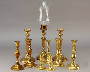 Samling lysestager af messing 10 Denne vare er sat til omsalg under nyt varenummer 4176953