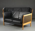 Stouby. To- og trepers sofa, sort læder 2
