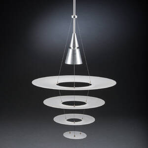 Shoichi Uchiyama for Louis Poulsen. Pendel model Enigma 425