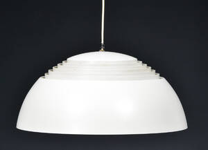 Pendel, Louis Poulsen, AJ-pendel af Arne Jacobsen