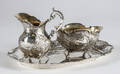 Sockerskål och gräddkanna på bricka, silver ca 340g