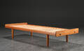 Ejvind A. Johansson. Daybed  briks, egetræ 