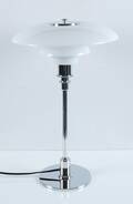 Poul Henningsen, PH 32 bordlampe