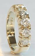 Alliancering, 14 kt guld, 1.18 ct