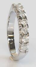 Alliancering, 14 kt hvidguld, 0.70 ct. Denne vare er sat til omsalg under nyt varenummer 4167916