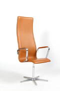 Arne Jacobsen Oxford højrygget stol, cognacfarvet læder Denne vare er sat til omsalg under nyt varenummer 4816190