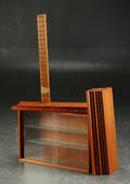 Poul Cadovius, lille væghængt reolsystem af teak