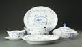 Musselmalet riflet porcelæn Royal Copenhagen bl. andet terrin 5 dele 5