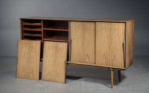 Omann Junior. Skænk af palisander, model 13