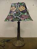 Bordslampa, Tiffanystil