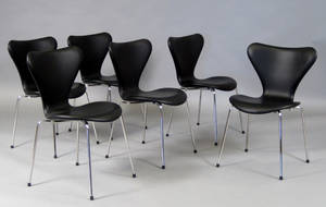 Arne Jacobsen. 7er stole 6