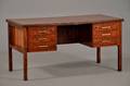 Skrivebord af palisander, ca. 1970erne