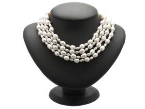 PÄRLCOLLIER