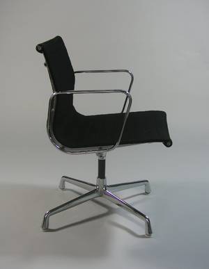 Ray  Charles Eames, EA-108, für Vitra