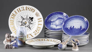 Samling div. platter samt figurer og vase. Kgl.P. og BG 22