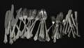 Bestickservisdelar i nysilver, modell Chippendale