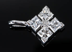 Diamantvedhæng - ca. 0.82 ct.