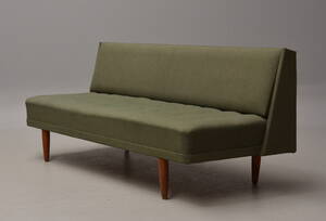Dansk møbelproducent. Sovesofa, teaktræ