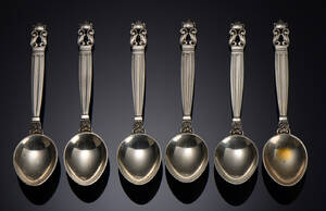 Georg Jensen. KongeAcorn, sæt på seks kaffeskeer af sterlingsølv. 6