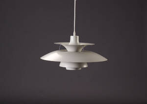 Poul Henningsen. PH-5 pendel