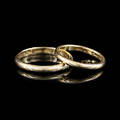 RINGAR, 2 st, guld, 18 K, vikt tillsammans ca 9,32 gram.