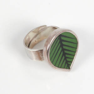 SILVERRING MED DEL AV BERSÅ Sagen sterling silver