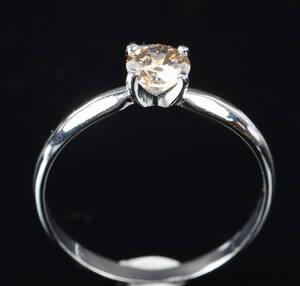 Solitairering, 14 kt hvidguld,  0.70 ct.