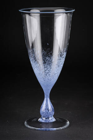 Michael Bang for Holmegaard. Vase af glas