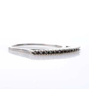 Ring 14 k vitguld diamanter
