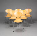 Arne Jacobsen. Seks Myren spisestole  stabelstole, model 3101 6