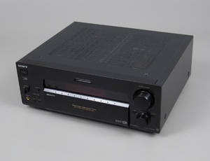 Sony. Digital surroundforstærker, model DB-930