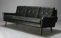 Dansk møbelproducent. Tre-pers. sofa