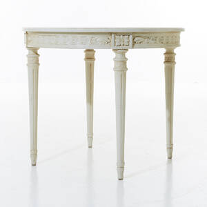 Bord gustaviansk stil