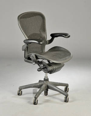 Don Chadwick  Bill Stumpf. Multijustérbar kontorstol, model Aeron B