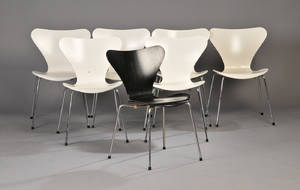 Arne Jacobsen 1902 - 1971. Stole, model 3107 7