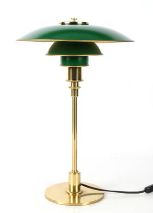 Poul Henningsen. Bordlampe PH 32.