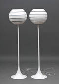 Par Manhattan standerlamper, hvidlakeret aluminium 2